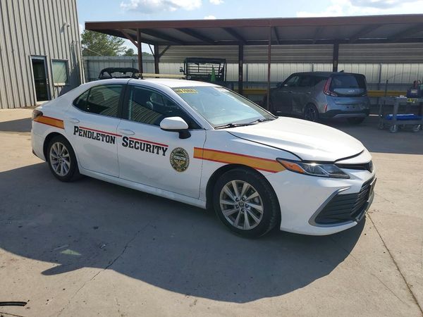 2023 TOYOTA CAMRY LE — Passenger 3/4