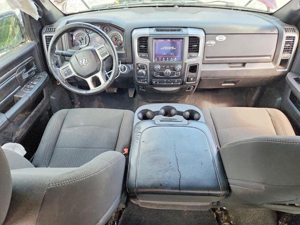 2021 RAM 1500 CLASSIC SLT