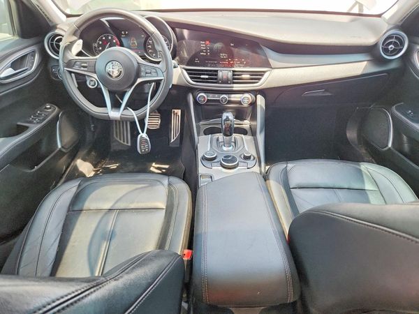 2017 ALFA ROMEO GIULIA