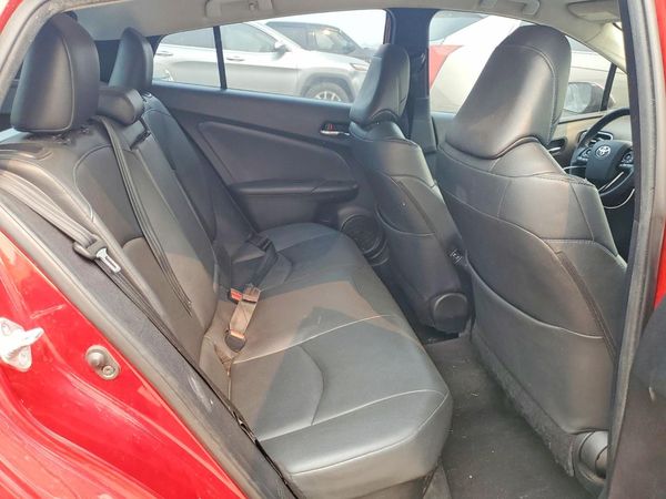 2021 TOYOTA PRIUS