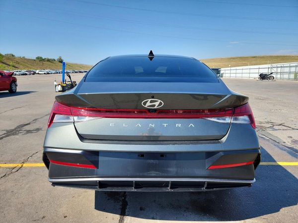 2025 HYUNDAI ELANTRA SEL Convenience — DIRR