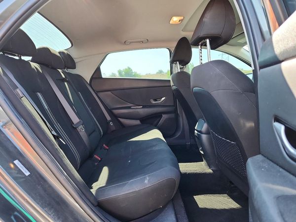2025 HYUNDAI ELANTRA SEL Convenience — PSRS