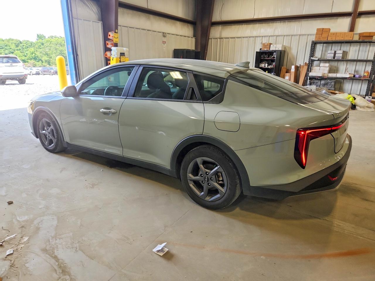 2025 KIA K4 LX, LXS