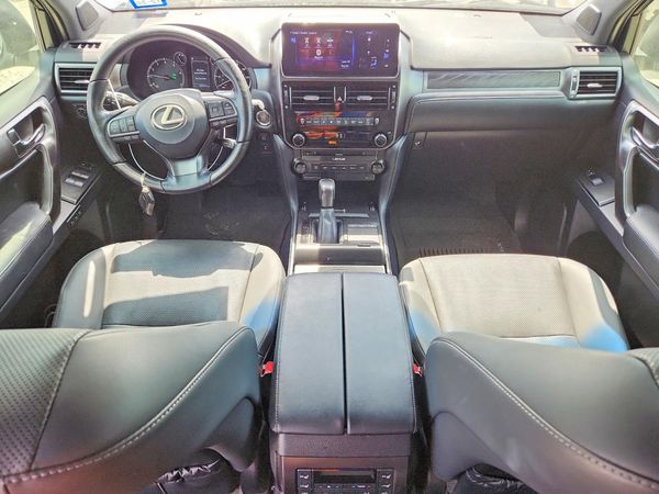 2022 LEXUS GX