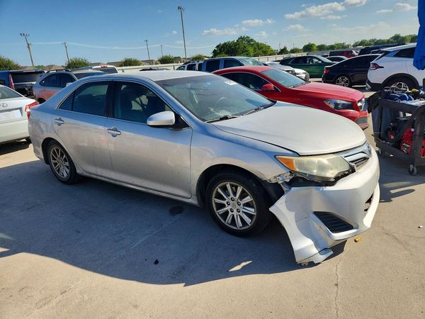 2012 TOYOTA CAMRY