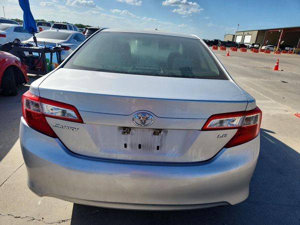 2012 TOYOTA CAMRY