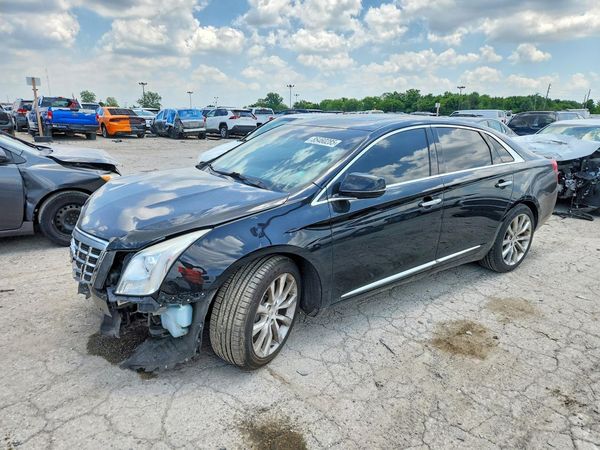2015 CADILLAC XTS Luxury