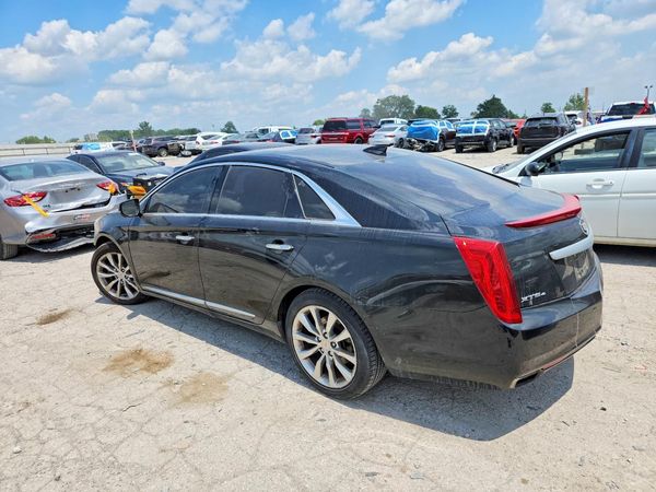 2015 CADILLAC XTS Luxury
