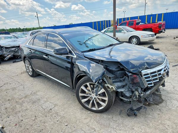 2015 CADILLAC XTS Luxury