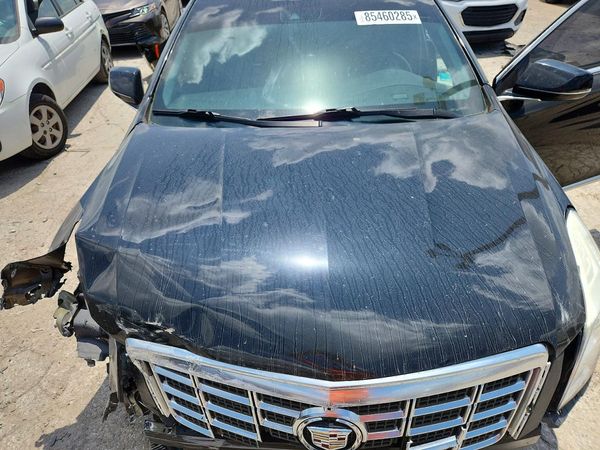 2015 CADILLAC XTS Luxury