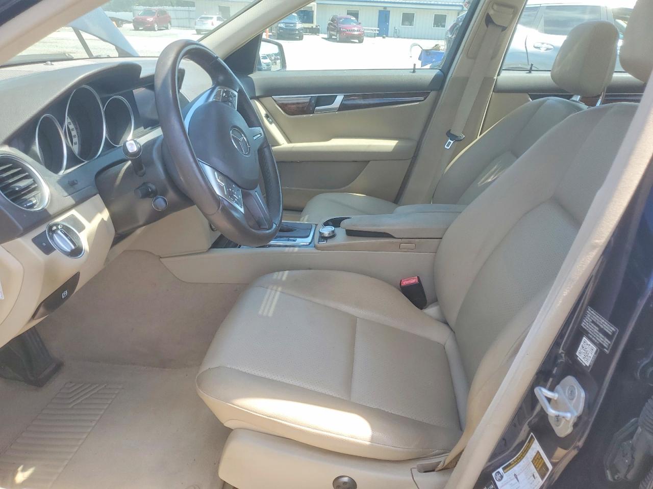 2014 MERCEDES-BENZ C C250
