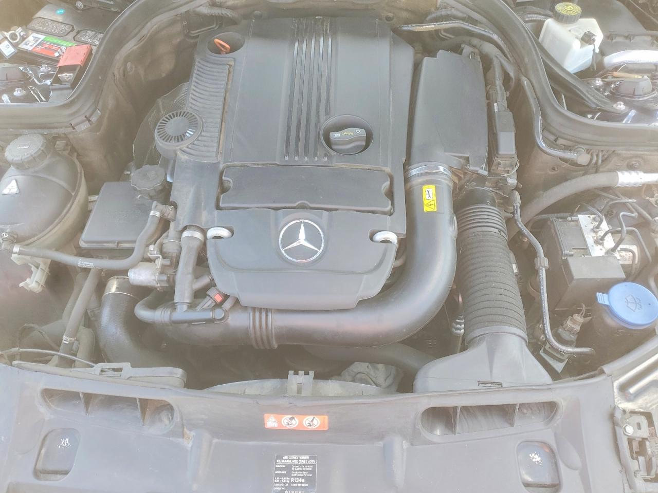 2014 MERCEDES-BENZ C C250