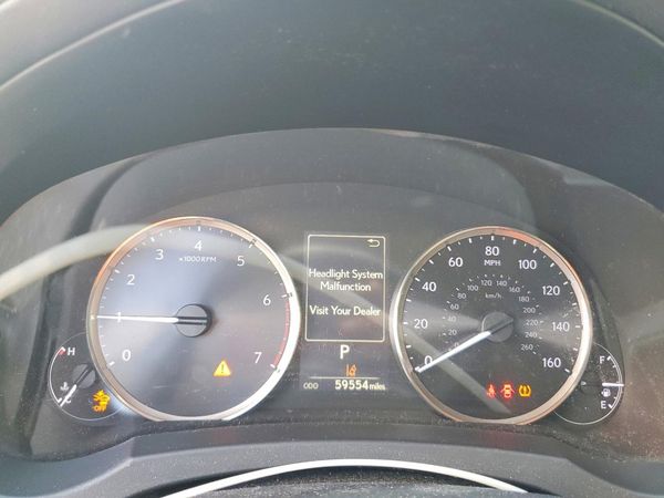 2018 LEXUS IS 300