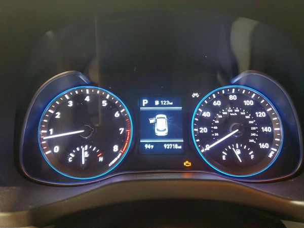2021 HYUNDAI KONA SE