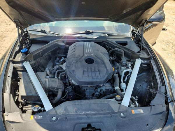2018 KIA STINGER Premium