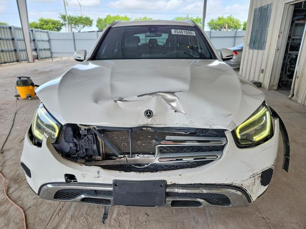 2020 MERCEDES-BENZ GLC GLC300