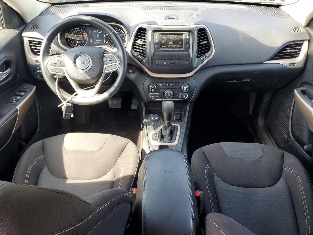 2017 JEEP CHEROKEE LATITUDE 4X4