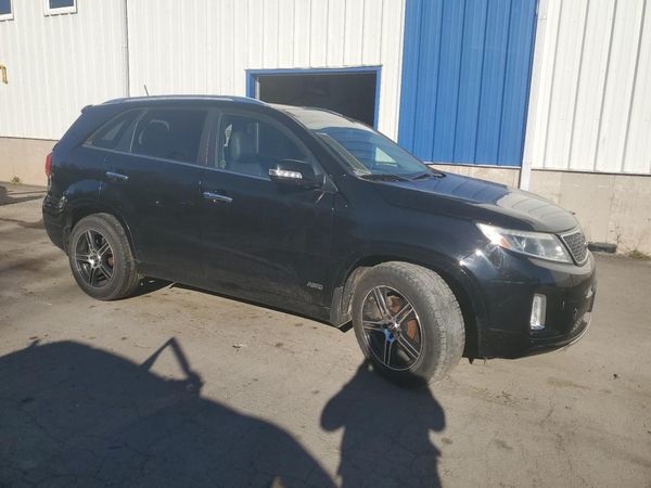 2015 KIA SORENTO TOP