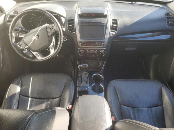 2015 KIA SORENTO TOP