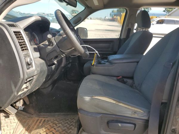 2014 RAM 1500 ST — DENT