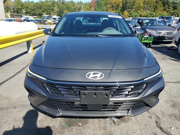 2024 HYUNDAI ELANTRA SEL w/ Convenience Pkg — DIRF