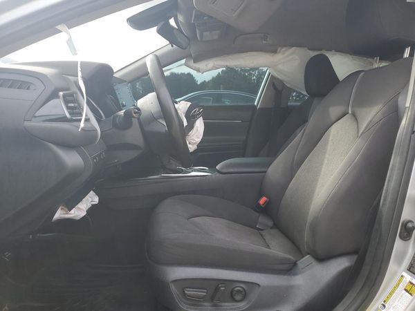 2024 TOYOTA CAMRY LE — DENT