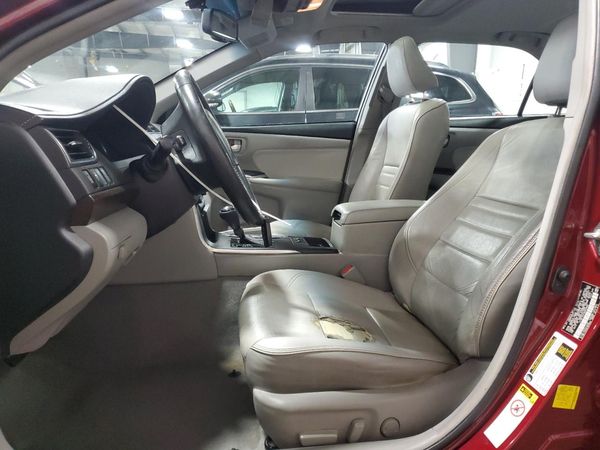 2016 TOYOTA CAMRY