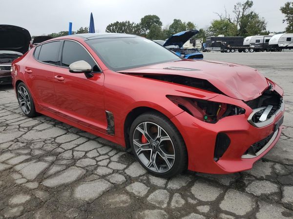 2018 KIA STINGER GT2