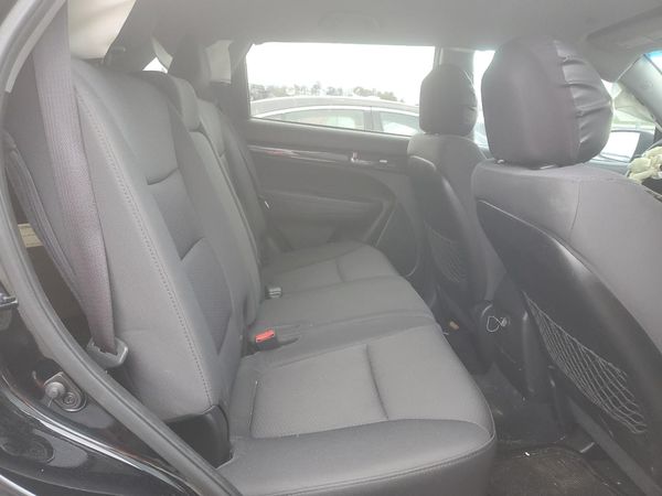 2012 KIA SORENTO GL(Middle-low grade)