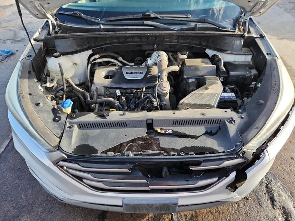 2016 HYUNDAI TUCSON