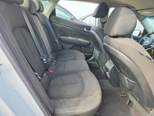 2016 KIA OPTIMA GL