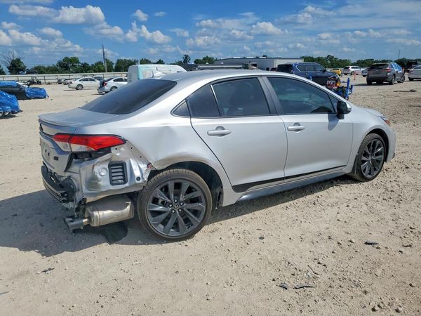 2026 TOYOTA COROLLA