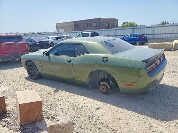 2018 DODGE CHALLENGER SXT