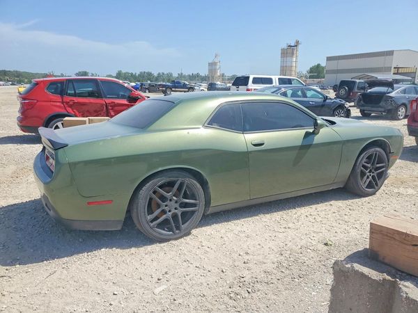 2018 DODGE CHALLENGER SXT