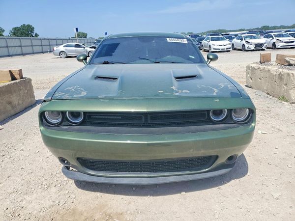 2018 DODGE CHALLENGER SXT