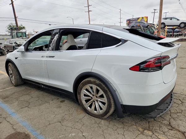 2021 TESLA MODEL X