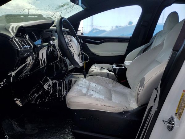 2021 TESLA MODEL X