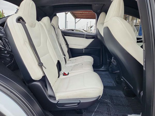 2021 TESLA MODEL X