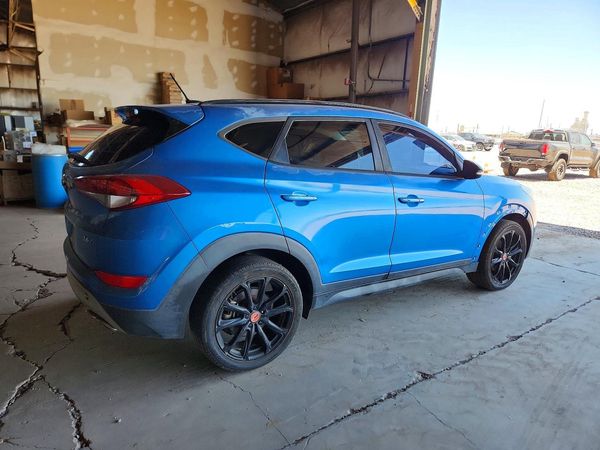 2017 HYUNDAI TUCSON