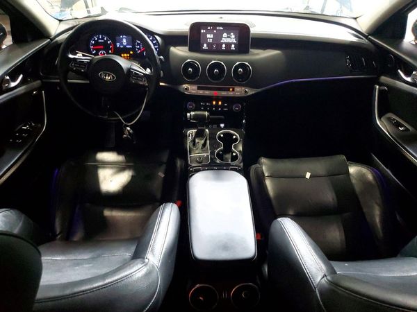 2018 KIA STINGER