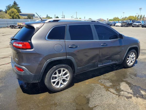2017 JEEP CHEROKEE LATITUDE FWD