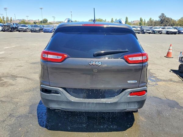 2017 JEEP CHEROKEE LATITUDE FWD