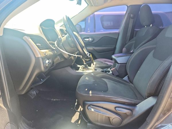 2017 JEEP CHEROKEE LATITUDE FWD