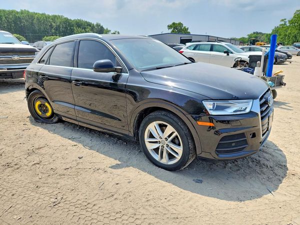 2016 AUDI Q3 quattro Premium Plus