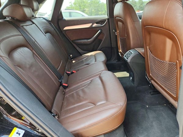 2016 AUDI Q3 quattro Premium Plus