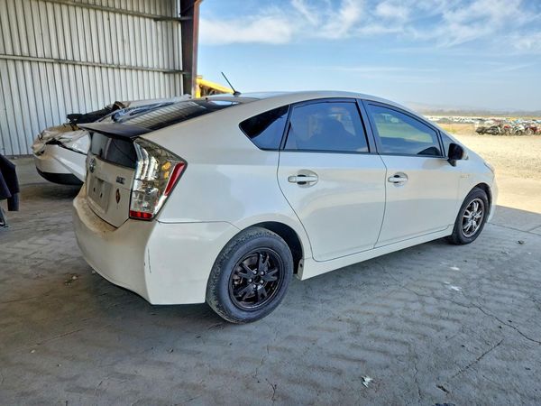 2014 TOYOTA PRIUS — PSRA