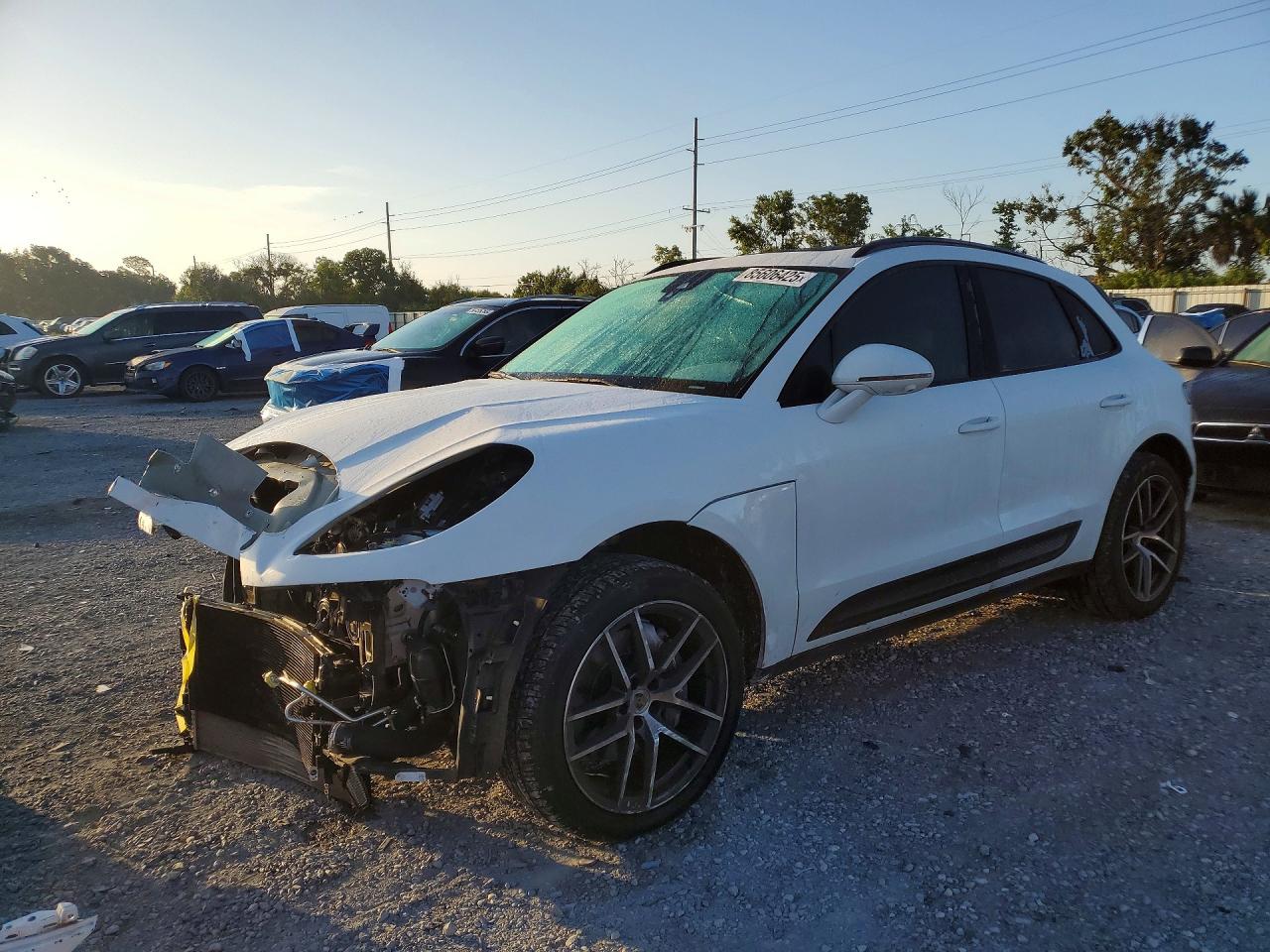 2023 PORSCHE MACAN Macan / Macan T