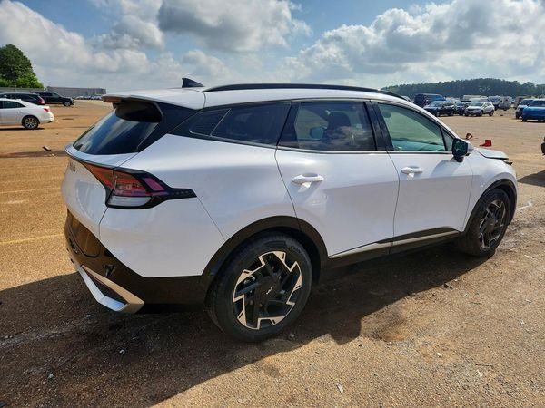 2023 KIA SPORTAGE SX-PRESTIGE or SX-P
