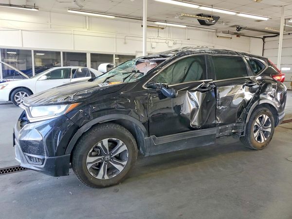 2017 HONDA CRV LX — Front 3/4