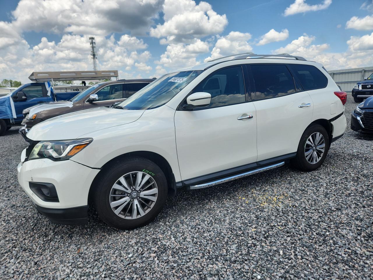2019 NISSAN PATHFINDER